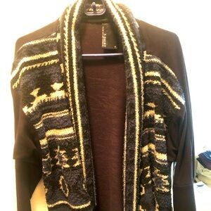 Small black and patterned shrug